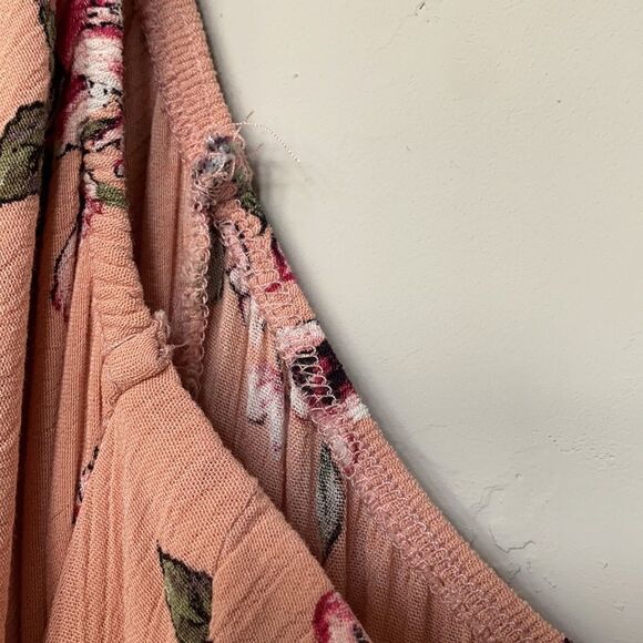 Row <3 A Maxi Dress - Picture 5 of 6